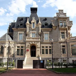 Urh Palacio De Oriol Santurtzi